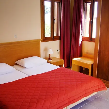Eos Apartament Simi